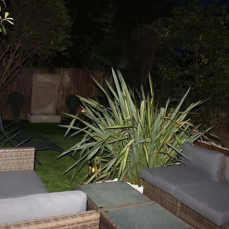 Apartment Duplex Avec Jardin A St Denis - Stade De France